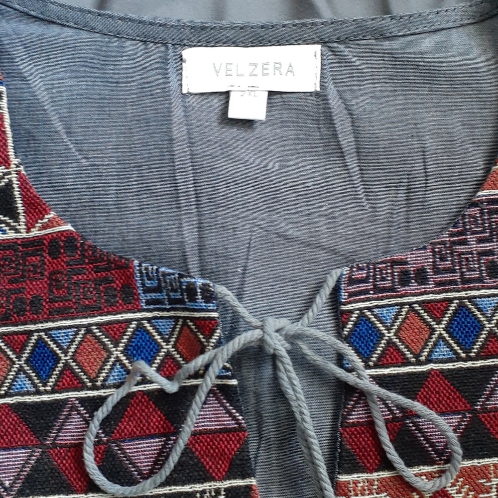 Boho Embroidered Tunic 2XL - Picture 2 of 3
